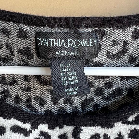 Cynthia Rowley Animal Print Crewneck Sweater - Size 3x - Picture 3 of 5